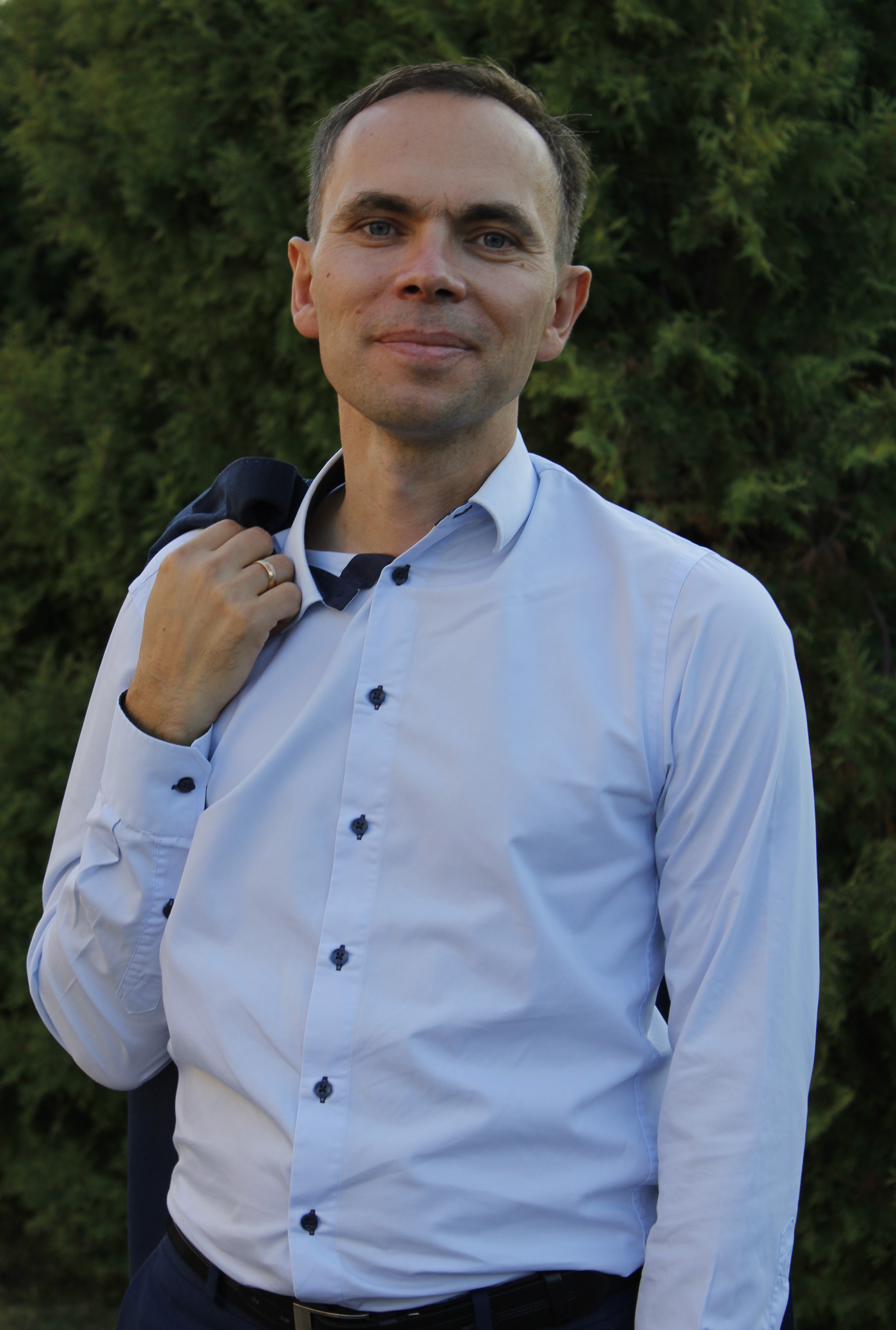 MACIEJ ŁODYGA